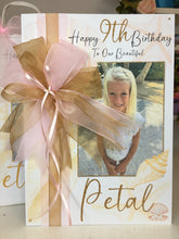 Load image into Gallery viewer, Ribbon &amp; Bow Sea Shell Photo Card
