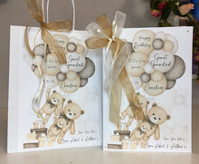 Load image into Gallery viewer, Bear Balloons Card
