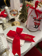 Load image into Gallery viewer, Red Velvet Bow Place Setting
