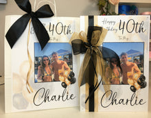 Load image into Gallery viewer, Ribbon &amp; Bow Black Black &amp; Gold Balloon Photo Card
