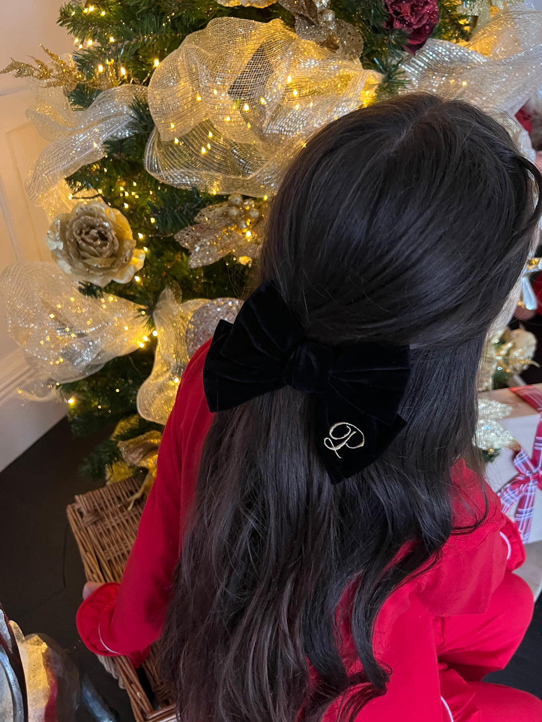 Black Velour Bow Hairclip